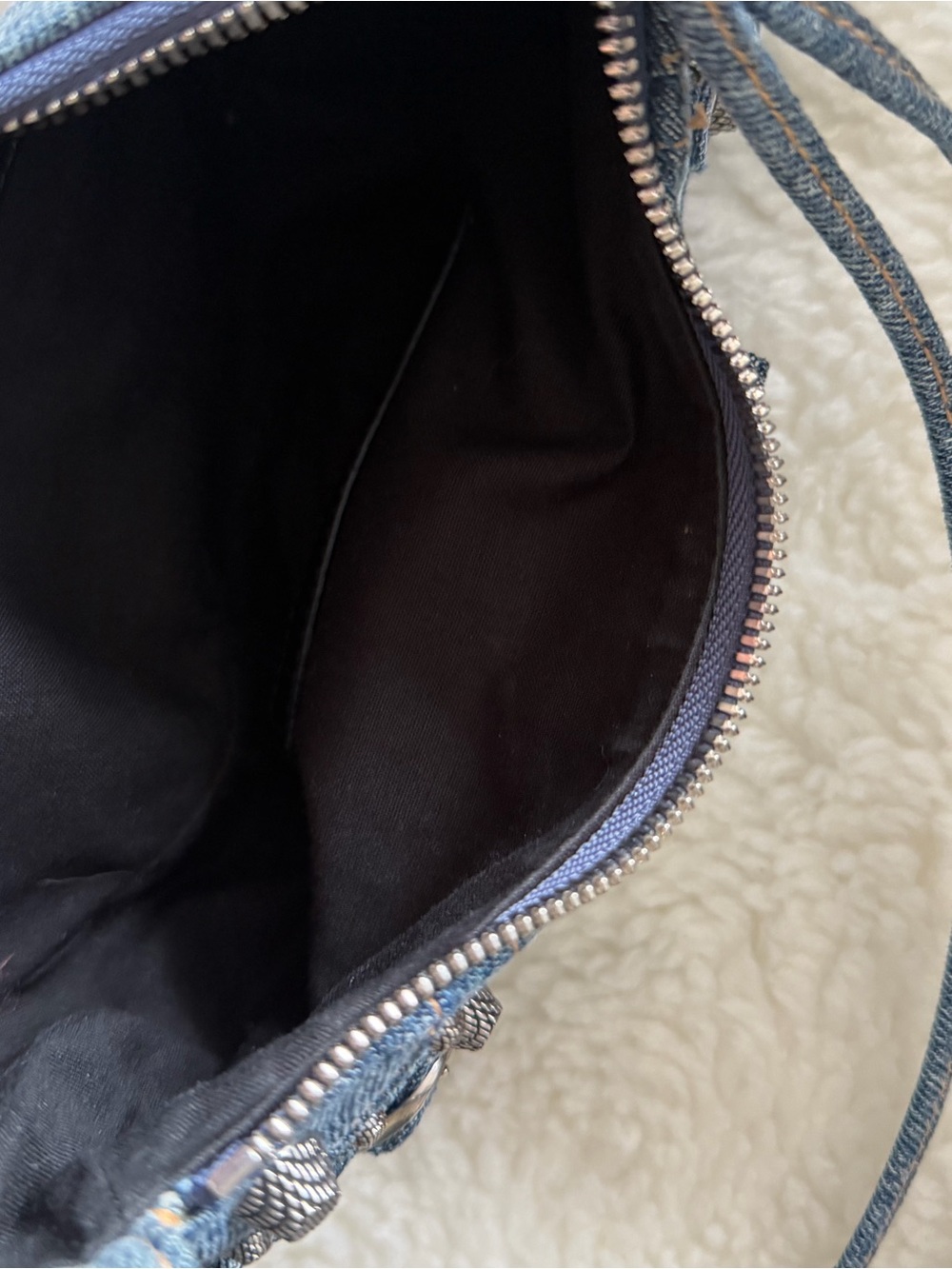 Small Balenciaga denim cagole bag - Picture 9 of 11